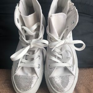 Converse All Star Hightop White Sneaker with Metallic Accents